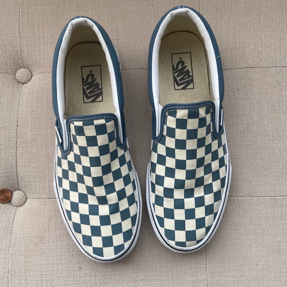 Size 10 vans slip ins